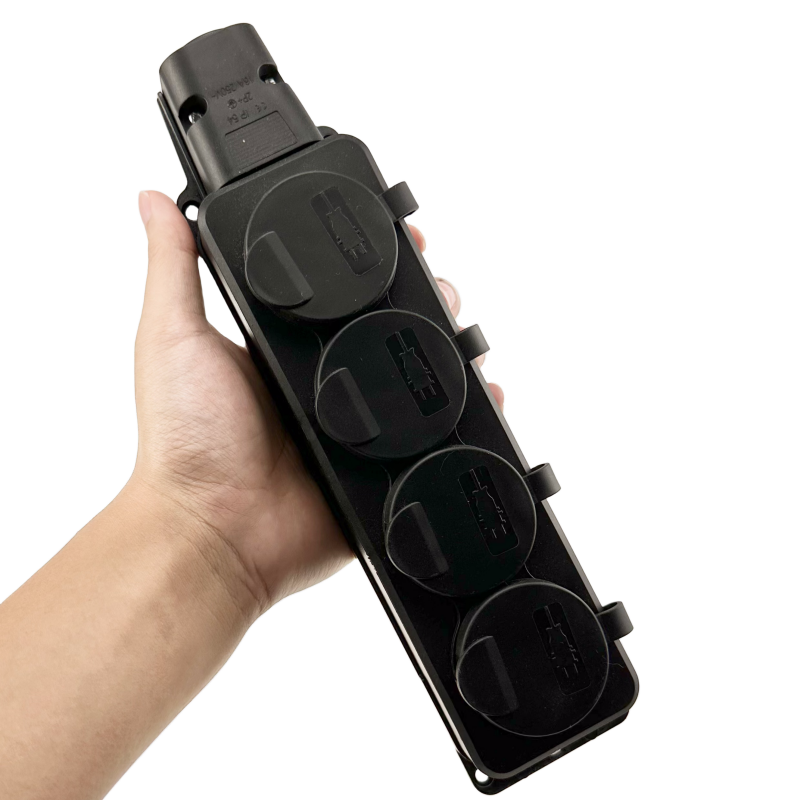 New IP54 16A 3500W Outdoor Wat - đánh giá và giá Outdoor Power Strip With Cover